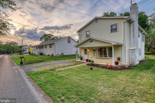 541 Conodoguinet Ave, Carlisle, PA 17015-8972