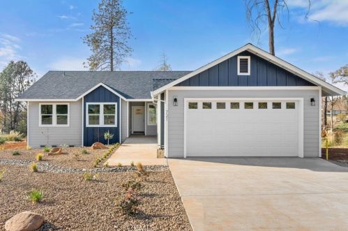 721 Winding Way, Paradise, CA 95969-5815