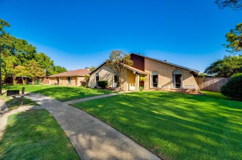 629 Granada Dr, Garland TX  75043-5150 exterior