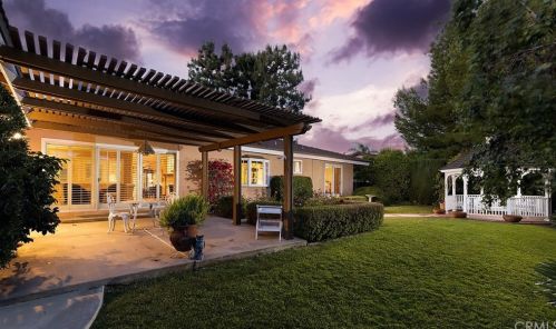 17762 Rainier Dr, Santa Ana, CA 92705-1847