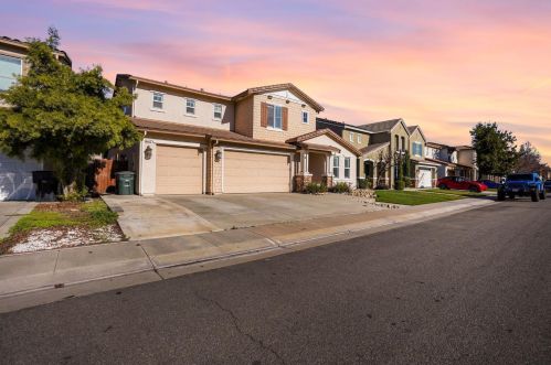2545 Acapulco Way, Modesto, CA 95355-7897