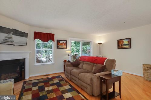 604 Talon Ct, Arnold, MD 21012-2822