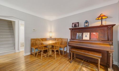 1731 Alta Vista Dr, Saint Paul MN  55113-6534 exterior