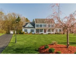 41 Litchfield Rd, Londonderry, NH 03053-2624