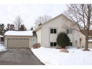 3489 Saint Charles Pl, Saint Paul, MN 55122-1239