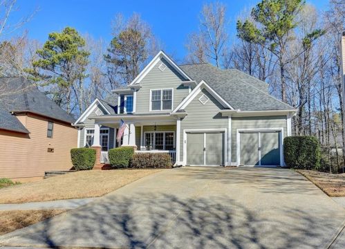 4097 Suwanee Trail Dr, Buford, GA 30518-8772