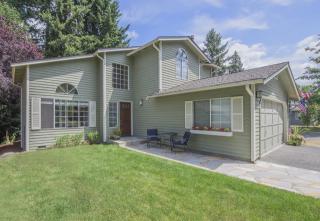 10622 118th Pl, Kirkland, WA 98033-5052
