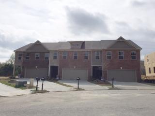 2737 Morgan Glen Rd, Buford GA  30519-3034 exterior