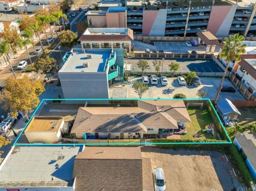 462 3rd Ave, Chula Vista CA  91910-4613 exterior