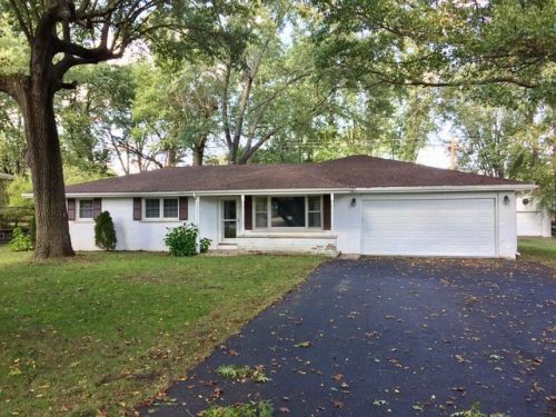 2637 Riverview Dr, Kankakee, IL 60901-7178