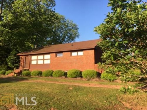 7301 Woodland Hwy, Woodland, GA 31836-4943
