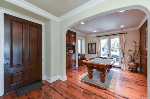25 Blue Smt, Irvine CA  92603-0168 exterior