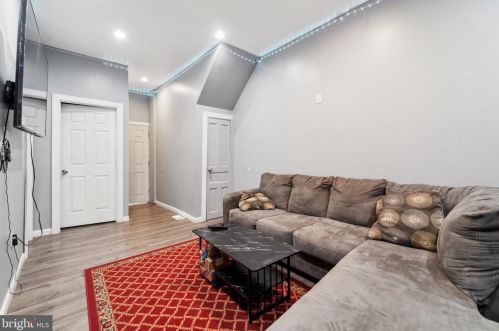 2136 64 St, Philadelphia PA 19151-4507 exterior