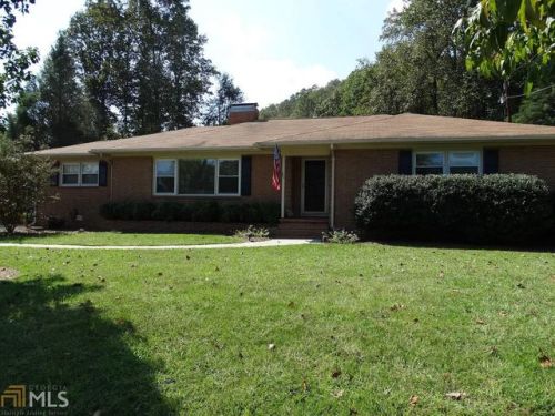 1973 Falls Rd, Toccoa, GA 30577-2456