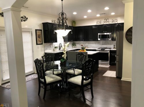 3402 Sandy Bank Dr, Auburn, GA 30011-4681