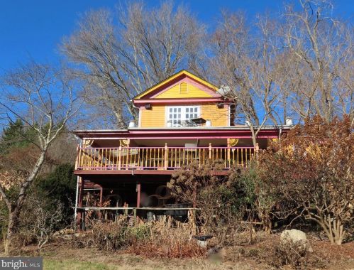 365 Tiger Valley Rd, Washington, VA 22747-1941