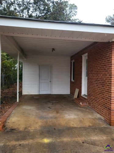 504 Sunset Dr, Warner Robins, GA 31088-4030