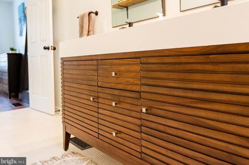 554 Spruce St, Lancaster PA  17603-3353 exterior