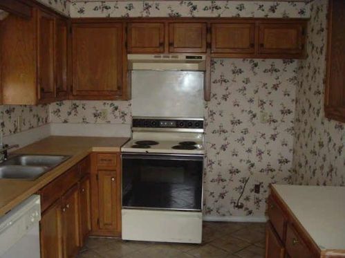 163 Prairie Creek Cir, Princeton TX  75407-6501 exterior