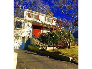 78 Eldridge St, Waterbury, CT 06704-2510
