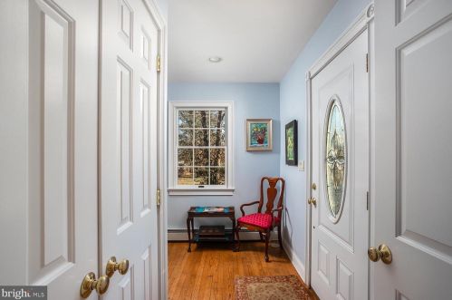 229 Mt Lucas Rd, Princeton NJ 08540-1906 exterior