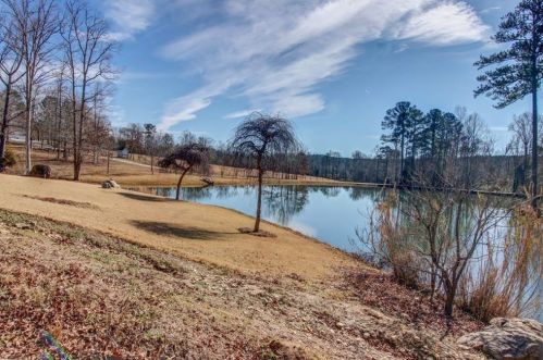 2560 Scheaffer Rd, Conyers GA  30012-2608 exterior