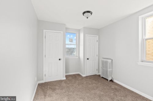 1004 Langham Ave, Camden NJ 08103-2817 exterior