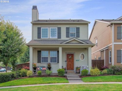 29251 Costa Cir, Wilsonville OR  97070-3068 exterior