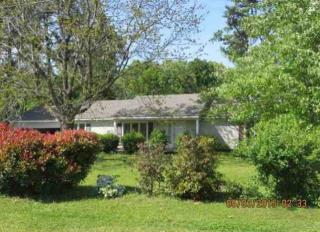 13 Thornfield Dr, Bells, TN 38006-5128