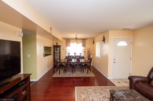 15862 Griffon Path, Saint Paul MN  55124-6659 exterior