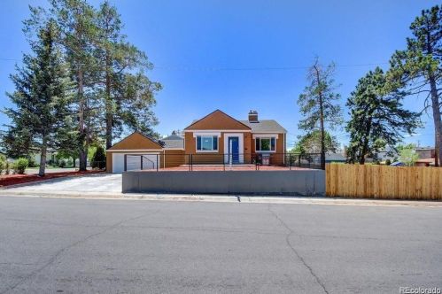 2808 Bayaud Ave, Denver CO  80219-2167 exterior