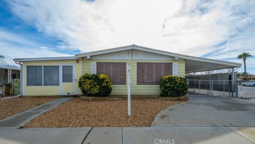 590 Potrero St, San Jacinto, CA 92582-3147
