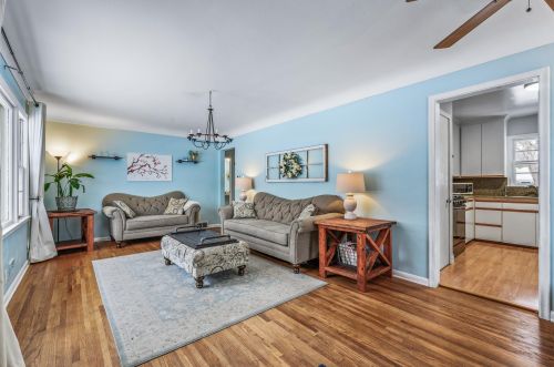 2814 Dellwood Ave, Saint Paul MN  55113-1827 exterior