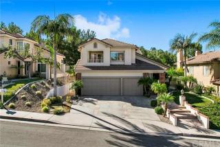 977 Ladan Ln, Anaheim, CA 92808-2346