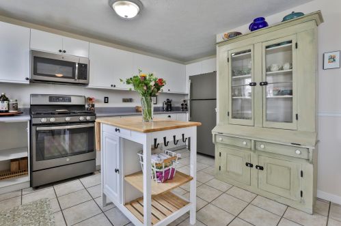 14 Ramsgate Rdg, Nashua, NH 03063-7011