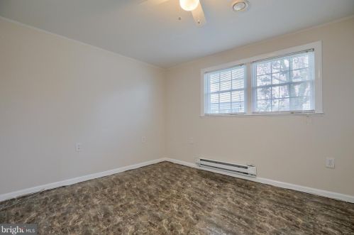 2860 Southwick Dr, Lancaster PA  17601-3549 exterior