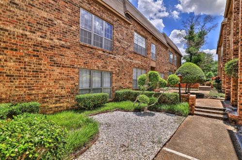 4321 Bellaire Dr, Fort Worth TX  76109-5121 exterior