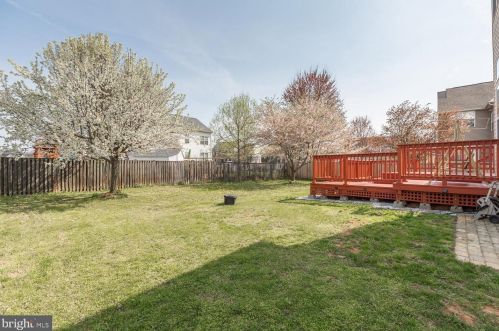 67 Barksdale Dr, Charles Town WV 25414-5616 exterior