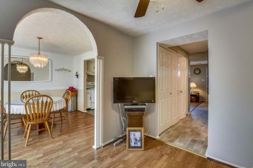 14505 Farmcrest Pl, Silver Spring MD 20905-6009 exterior