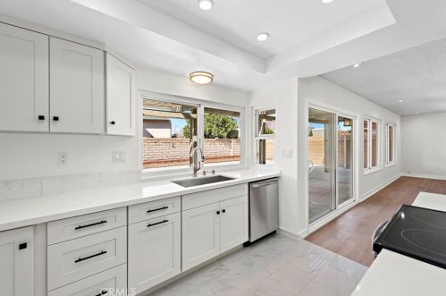 149 Avenida Cienega, Anaheim, CA 92807-2306
