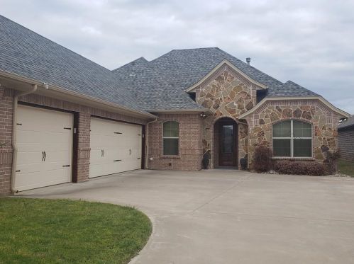 303 Paddle Boat Dr, Granbury, TX 76049-1231