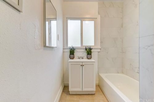 3341 Chestnut St, Riverside CA  92501-2731 exterior