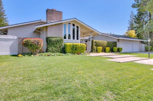 15600 Dorado Ln, Los Gatos, CA 95030-3222