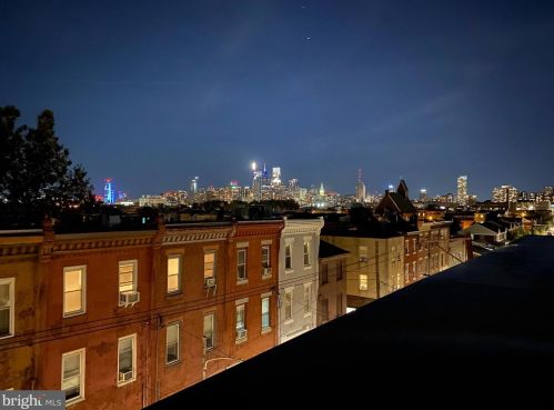 1431 5th St, Philadelphia PA 19147-0059 exterior