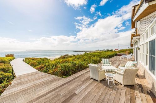 200 Sand Hill Cove Rd, South Kingstown, RI 02882-5700