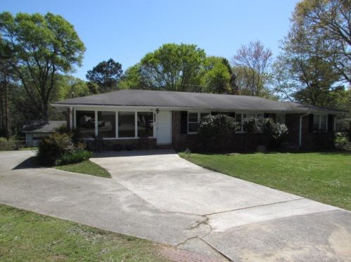 4626 Carter Rd, Austell, GA 30106-1606