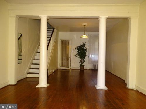 349 Philadelphia St, York PA  17401-2941 exterior