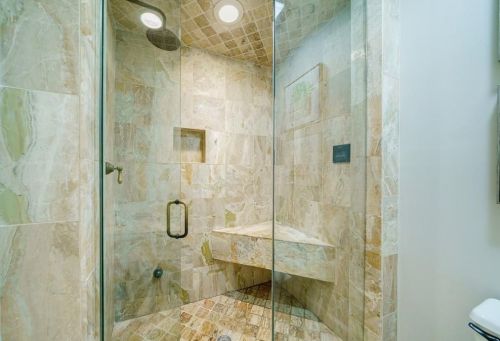 2104 Defoors Mill Dr, Atlanta GA  30318-2368 exterior