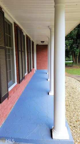 6522 Peacock Blvd, Morrow, GA 30260-2520