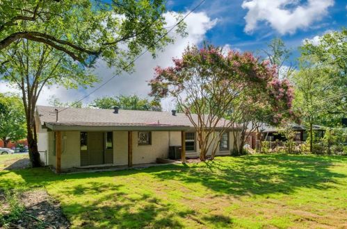 3761 Hills Dr, Fort Worth TX  76117-2823 exterior